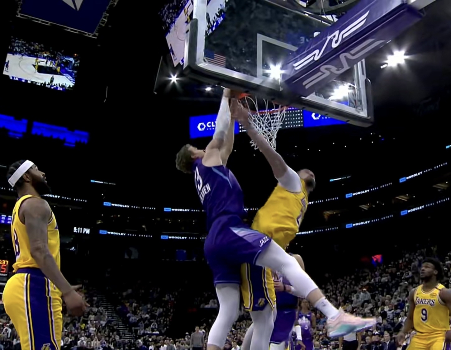 开元官网登录入口-洛杉矶湖人训练开放日，今夜手感冰凉引欢呼，全明星赛在即，临场指挥获称赞(野蜂飞舞心得体会)