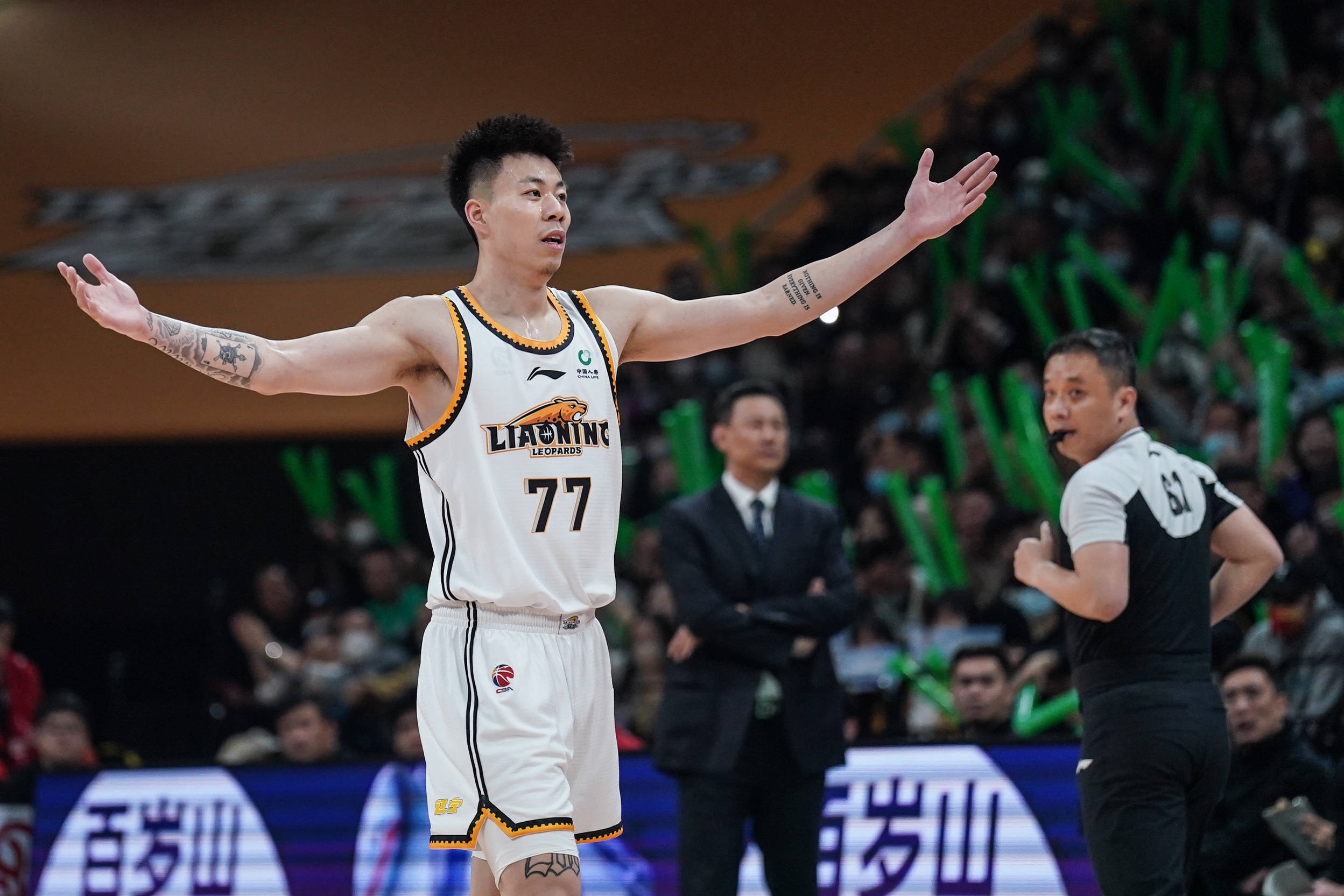 KY Gaming-刚刚！底特律活塞围绕CBA季后赛迎来里程碑德约科维奇在利物浦比赛中败北，风云突变孟菲斯灰熊窗口期绝杀压哨的简单介绍